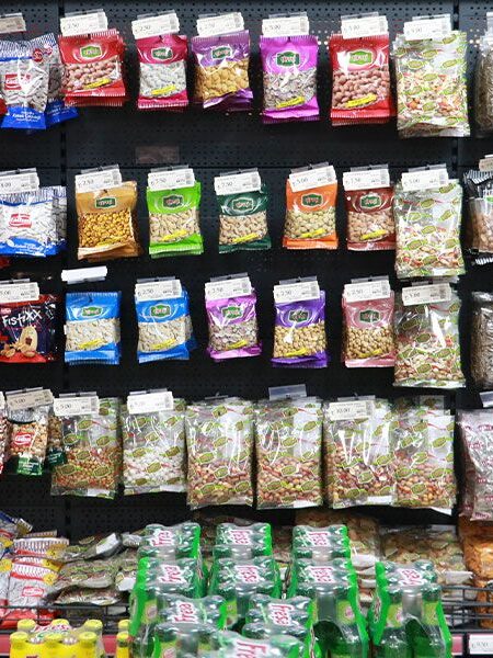 Atıştırmalıklar Gerçekte Ne Kadar Zararsız? Gizli Şekerler, Tuz ve Katkılar