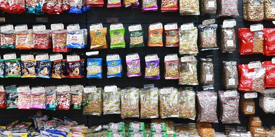 Atıştırmalıklar Gerçekte Ne Kadar Zararsız? Gizli Şekerler, Tuz ve Katkılar